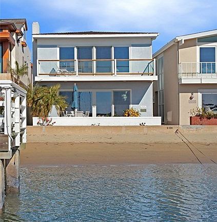 Beach in front of 1004 at high tide