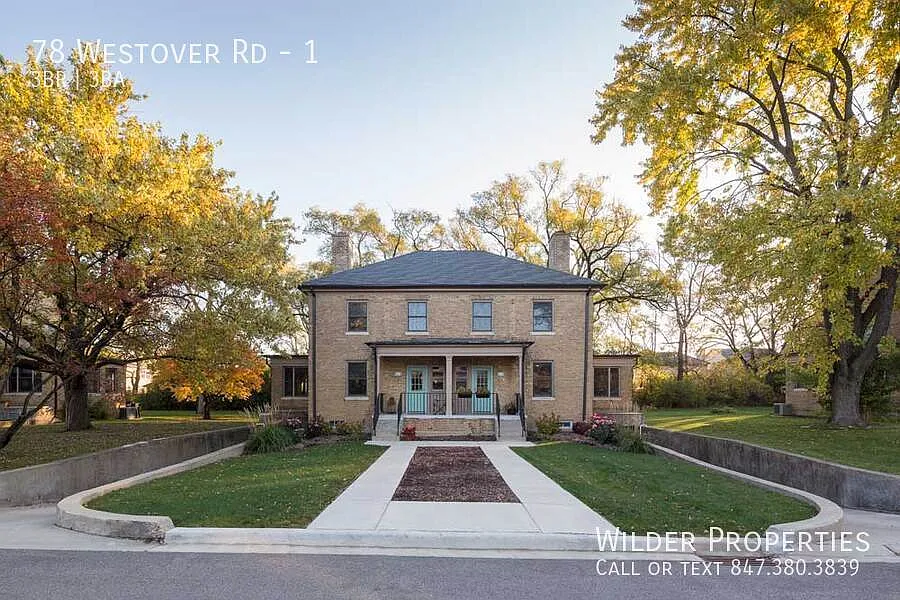 3 bed, 2.5 bath, 1950 sqft, $4,000 — Photo 2