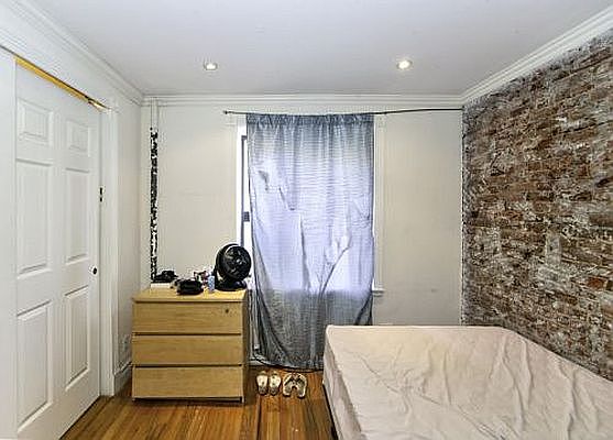 5th image of 320 W 14th St APT 2A