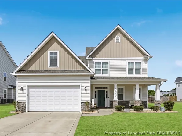 333 Wishaw Ct, Hope Mills, NC 28348