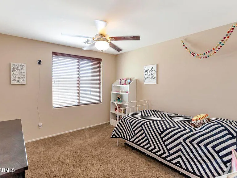 2244 W Spur Dr — Photo 10
