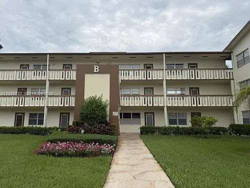 45 Mansfield Dr #45-B Photo 1