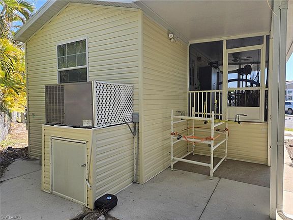 3rd image of 19681 Summerlin RD #513