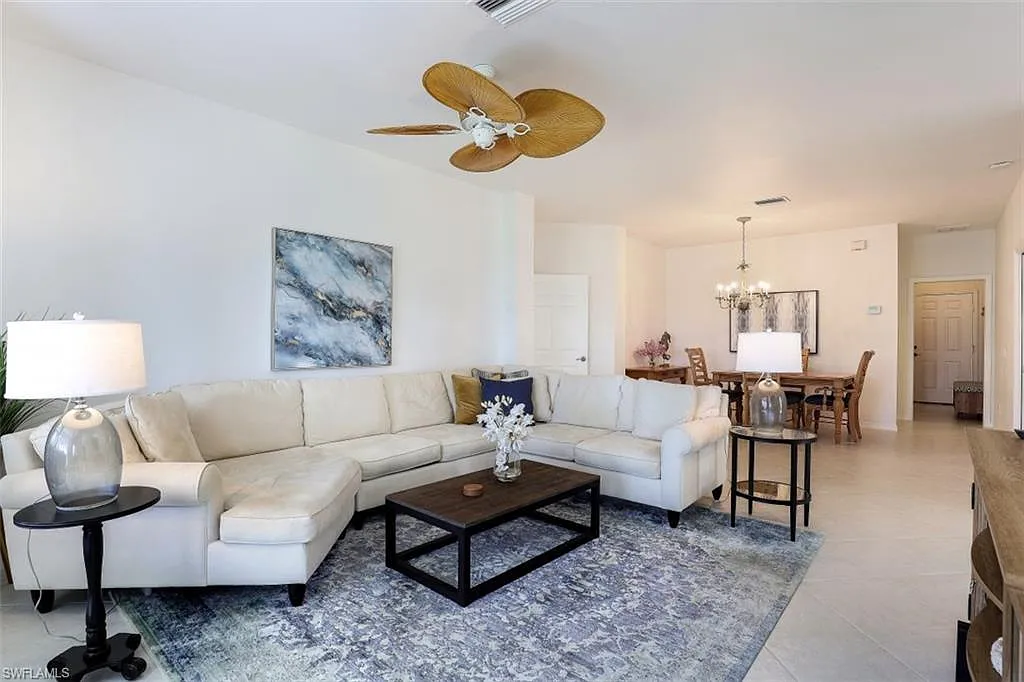 3 bed, 2.0 bath, 1633 sqft, $8,000 — Photo 3