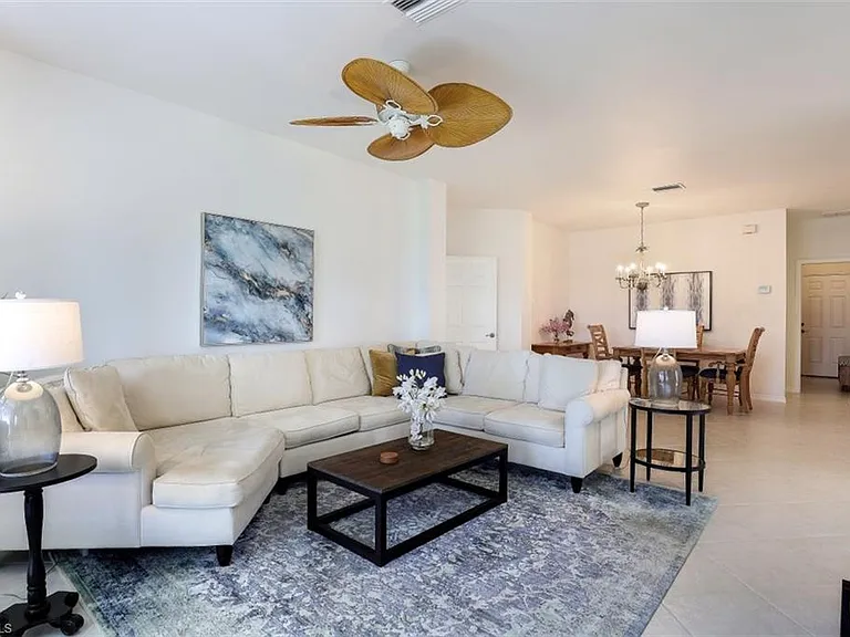 5870 Three Iron Dr #4-401 — Photo 3