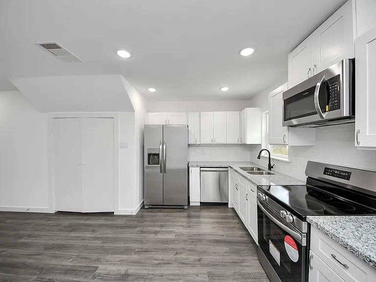 8213 Richland Dr #A — Photo 12