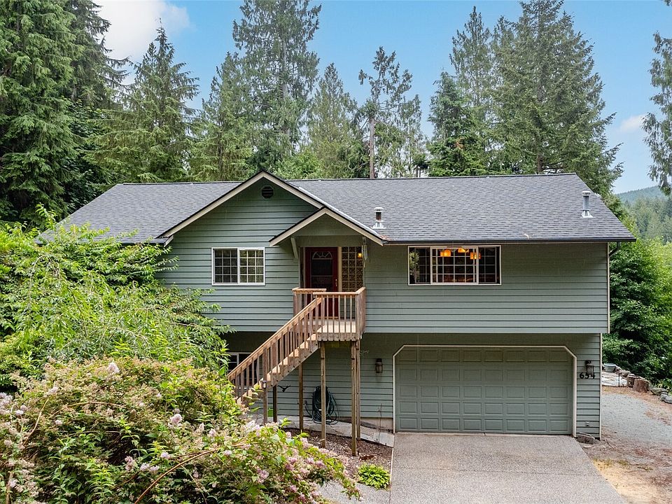 1st image of 654 Crest Lane