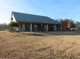 56 Applegate Ln, Star City, AR 71667