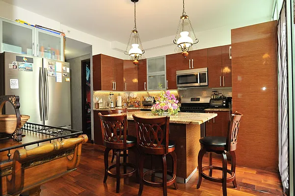 Sold by Gelfand Realty Inc | media 35