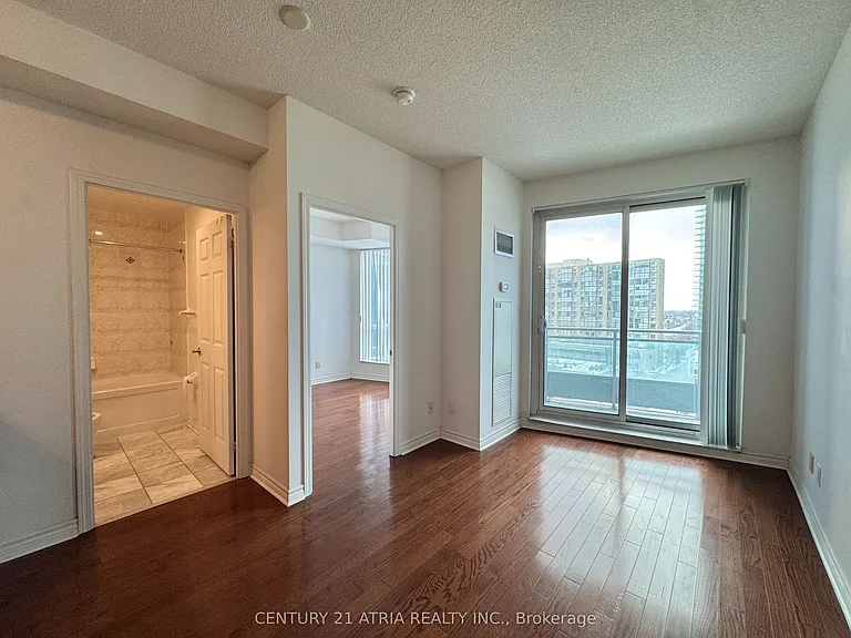 18 Holmes Ave #806 — Photo 6