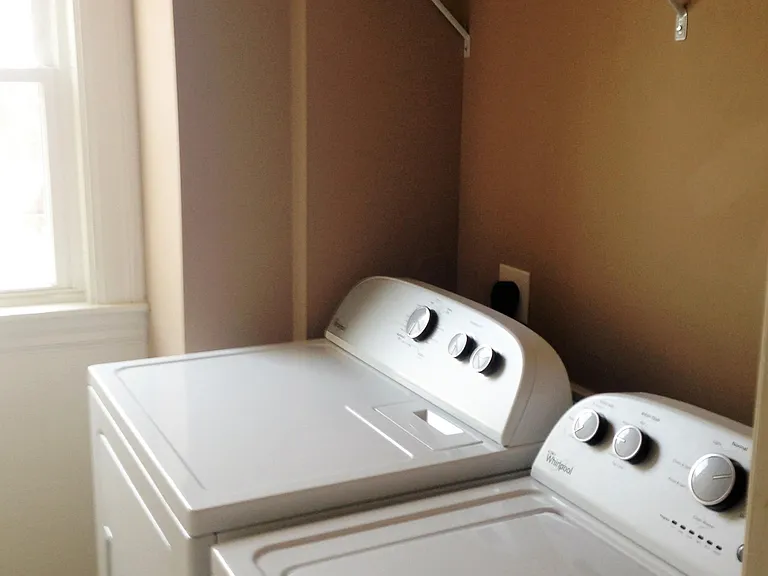 22 Hooker Ave #1 — Photo 8