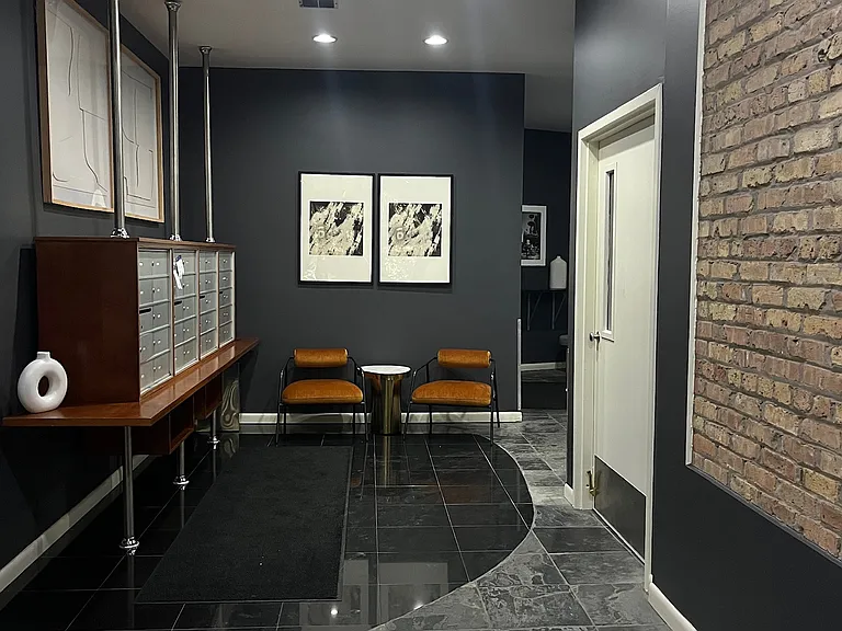 3323 N Paulina St #4B — Photo 23