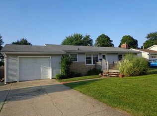 860 Crescent Dr, Urbana, OH 43078