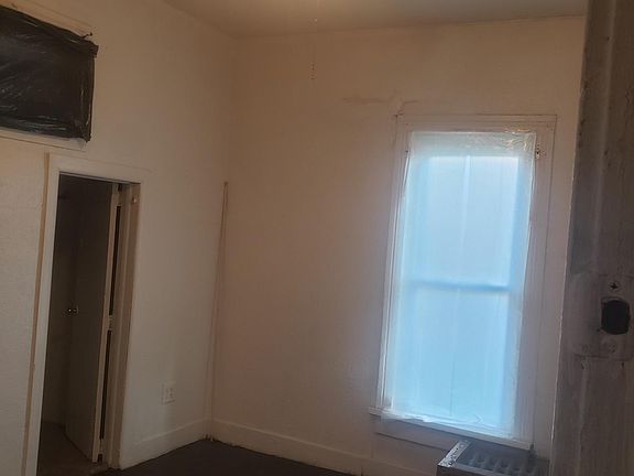 5th image of 20 N Horton St