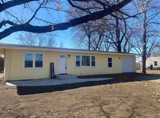 1615 NW Fredith Ln, Topeka, KS 66618