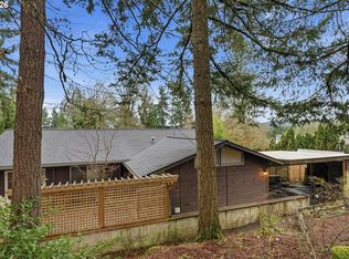 236 SW Collins St, Portland, OR 97219
