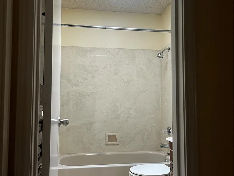 1412 Brookside Dr — Photo 14