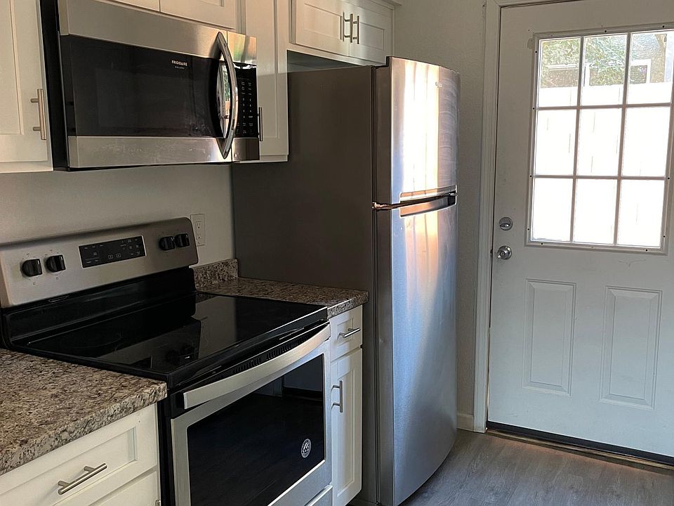 1st image of 1951 E Don Carlos Ave APT 101