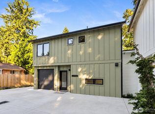 11349 B 23rd Ave NE, Seattle, WA 98125