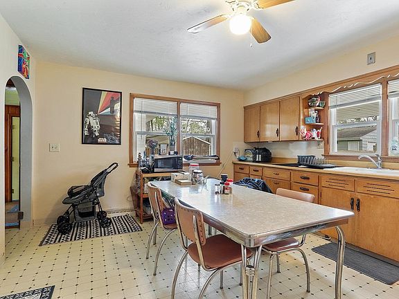 5th image of 2402 Gmeiner Rd