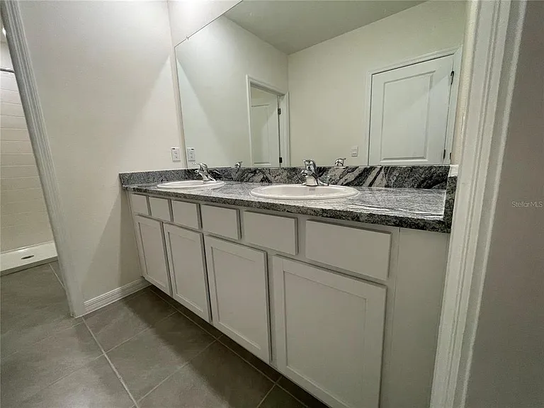11127 Crescent Deer Dr — Photo 32