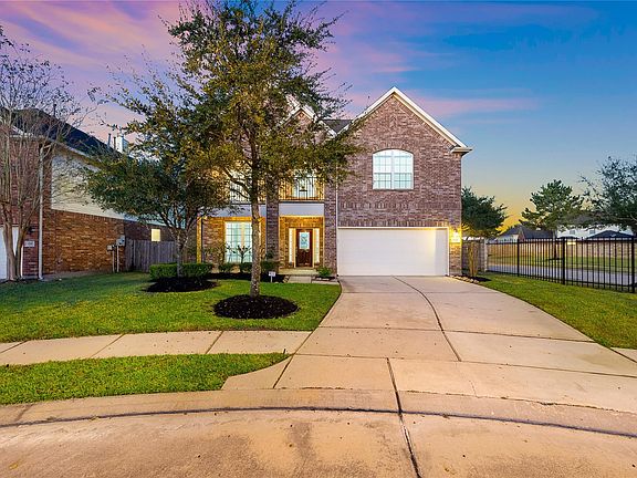 4th image of 6102 City Shores Ln