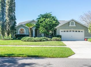 6341 Huntington Dr, Zephyrhills, FL 33542