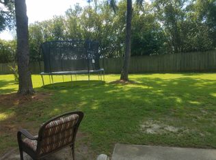106 Scotdale Ct, Statesboro, GA 30461