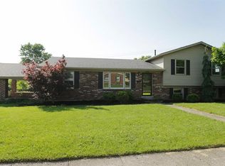 2200 Azalea Dr, Lexington, KY 40504