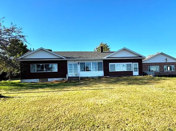 361 W Main Street, Searsport, ME 04974