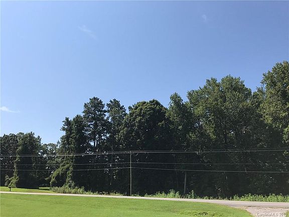 3rd image of Na W Highway Hwy #27