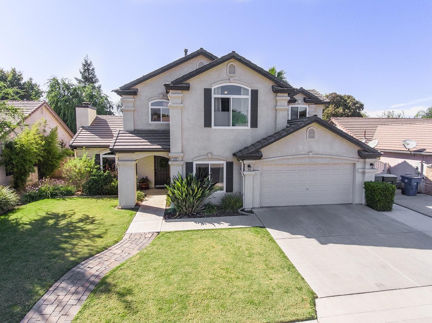 122 N Helm Ave, Clovis, CA 93612 Zillow