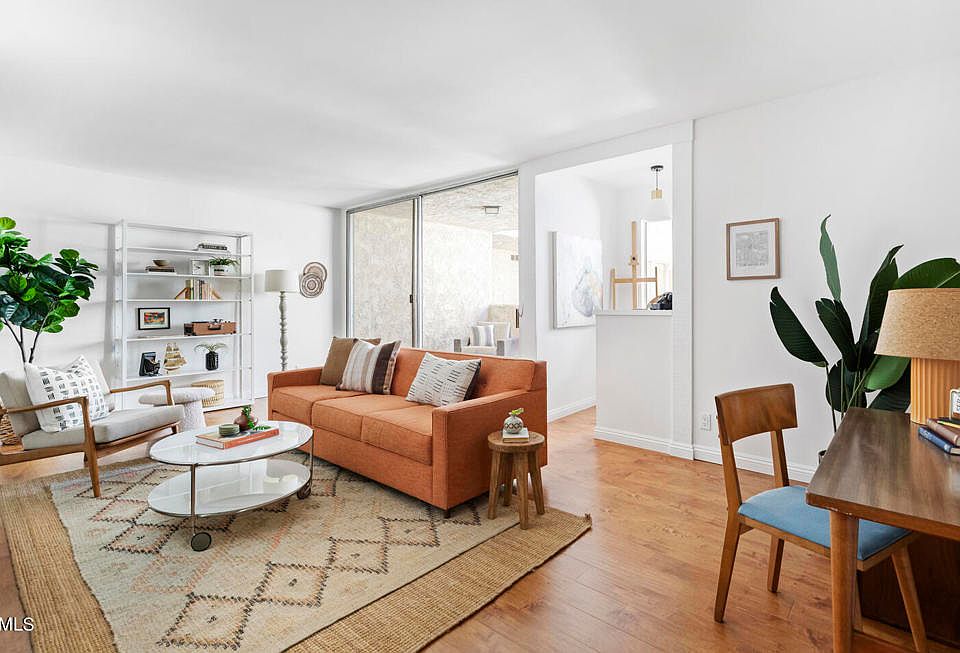 1st image of 125 N Allen Ave APT 219