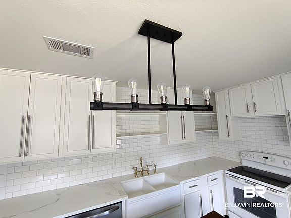 4th image of 601 Bon Secour Ave