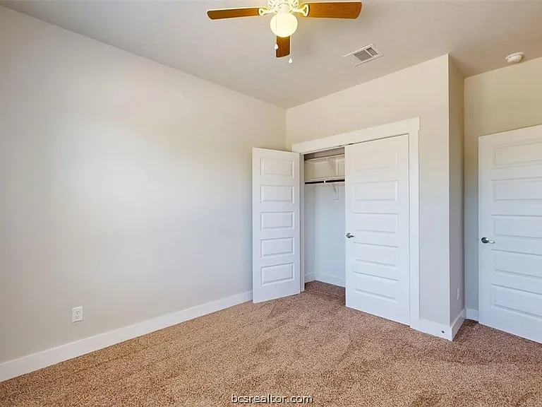 3901 Ws Phillips Pkwy — Photo 29