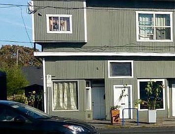 Unit 823 Street Entrance