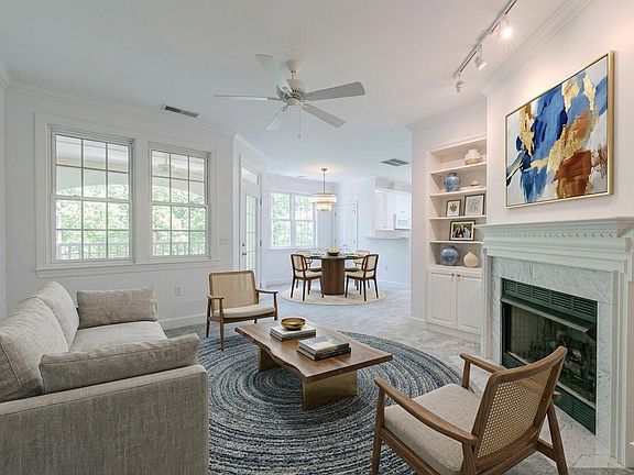2nd image of 116 Northbrook Dr APT 305