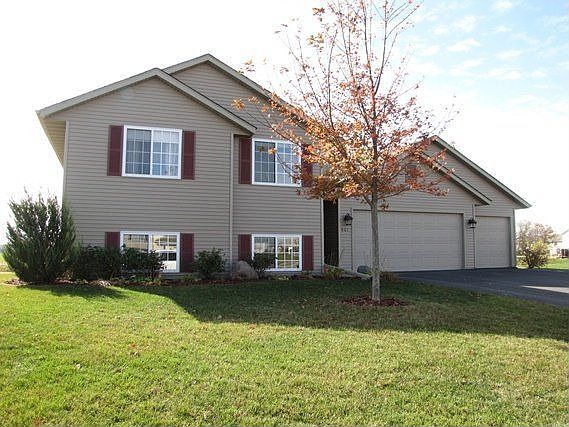 For Sale: 801 Tanager Road, Mankato, MN 56001