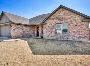 202 Founders Ln, Durant, OK 74701