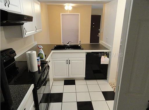 2nd image of 668 Kenwick 203 Cir