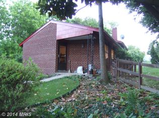 5523 Harvey Ln, Alexandria, VA 22312