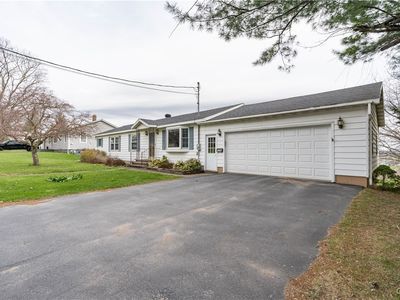 7594 E State St, Lowville, NY, 13367