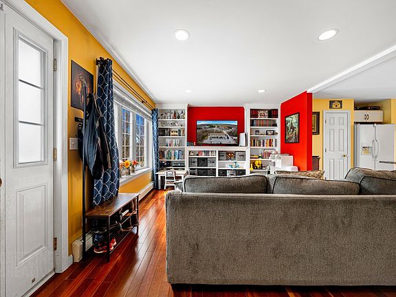 5th image of 67 Gary L Maietta Way #38