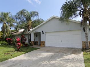 2371 Ruth Ln, Kissimmee, FL 34744