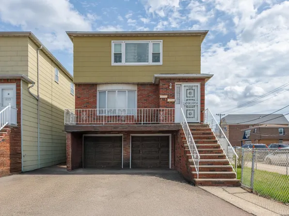520 Avenue C, Bayonne, NJ 07002