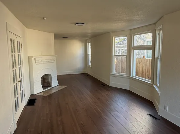 2401 W Dean Ave, Spokane, WA 99201