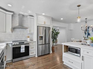 726 Old Hickory Rd, Jacksonville, FL 32207