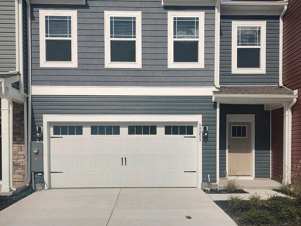 1st image of 39233 Misty Ln