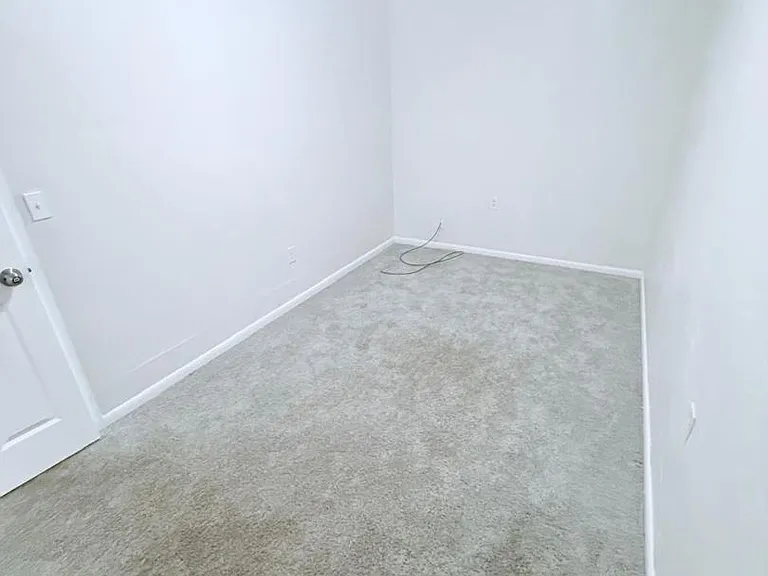 4438 Pearl Rd — Photo 16