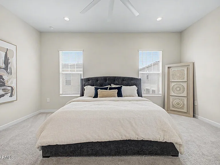 5038 E Anderson Dr — Photo 15